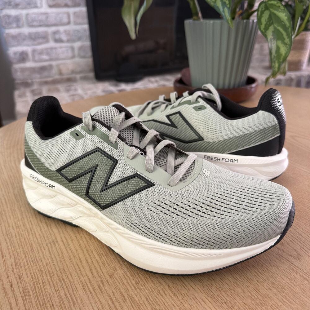 New Balance Fresh Foam 520 v9 Mens 10.5 Green Black Running Shoe M520CC9